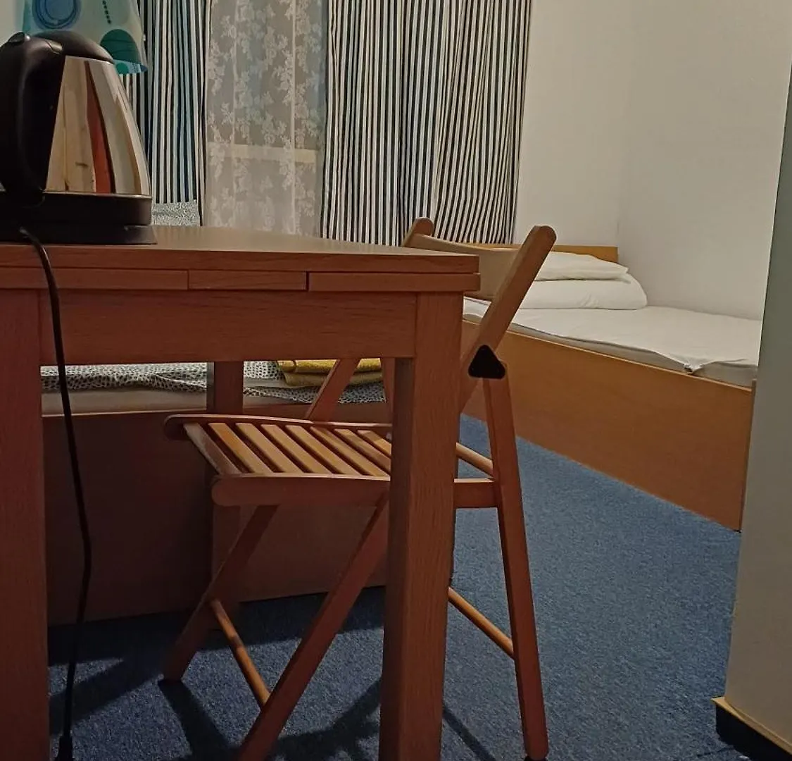 Dom Pielgrzyma Rumianek Warsaw Aparthotel