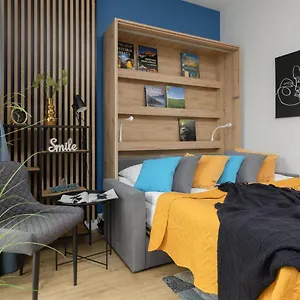 Business Kasprzaka With Parking By Renters Апарт-отель