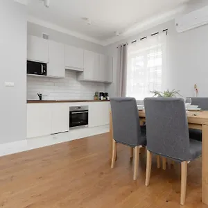 Aparthotel Center Chmielna By Renters, Warsaw